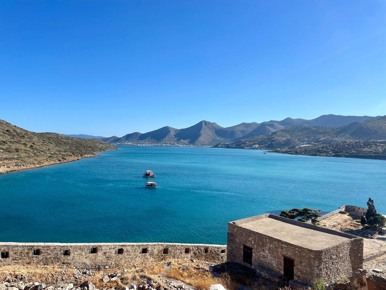 🌟 Exploration in Crete: a journey rich in discoveries and flavors!